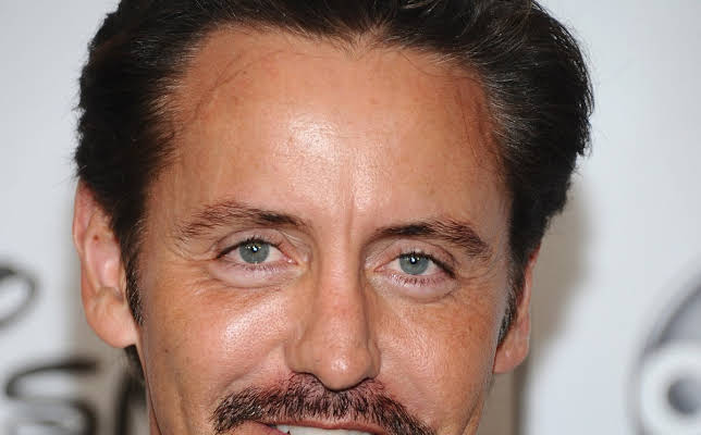 Charles Mesure