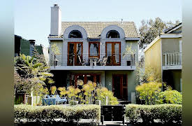 House Hunters: Best of Los Angeles Volume 1: Wanting It All in Venice Beach