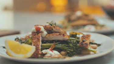 8:00 PM: New: Jamie's 20 Minute Meals | Channel 4 | 9/28 2026
