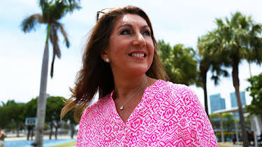11:00 AM: Cruising With Jane McDonald (S1 E1) (S1) | 5 Select | 4/7 2026