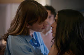 LALOLA season-1: LALOLA - Manos a la obra