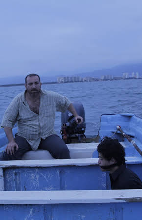 Hernán Mendoza as 