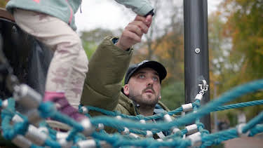 11:25: Re: Kinder, Küche, Haushalt ... macht Papa! | Arte | 3/26 2026
