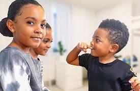 McClure Twins: Who's Who Challenge With A 3-Year-Old!