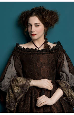 Amira Casar as 