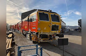 Train Truckers: Colossal Coastal Train