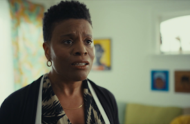 Novelette Is Trying: Novelette is Trying to Avoid the Awkward