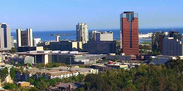 12:45: Die Super-Makler - Top oder Flop? | Sixx | 2/21 2026