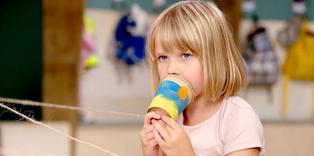 07:10: Karsten og Petra: Tørr bak ørene | NRK Super | 1/2 2026