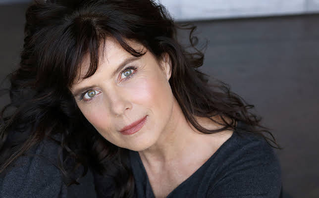 Torri Higginson