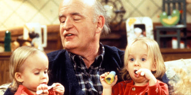 7:50 AM: Everybody Loves Raymond | Channel 4 | 11/6 2025