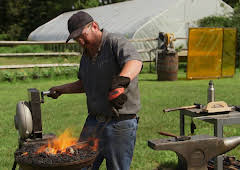 Wettkampf der Waffenschmiede