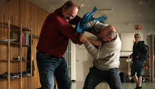 Aldri voksen (S1 E9)