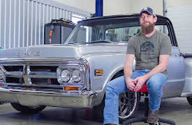 Garage Dreams, Season 2: Pickup Lines, Coffee and Cars and XBoss