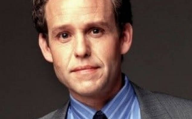 Peter MacNicol