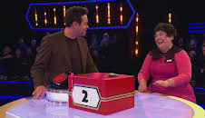 Deal or No Deal Banker's Best Battles (S1 E1)