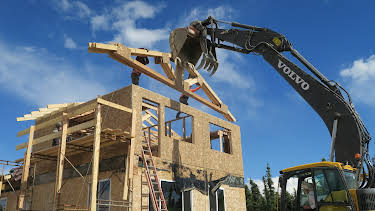 00:45: Homestead Rescue (S2 E4) (S2) | Animal Planet | 4/20 2026