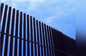 Expeditions With Patrick McMillan: Arizona, a Border or a Barrier?