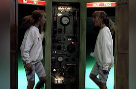 Round The Twist: The Copy