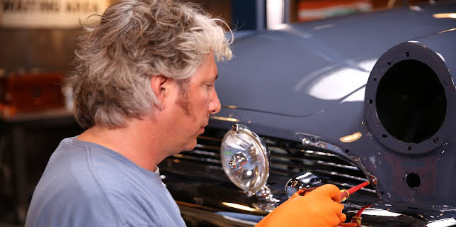 18:55: Bilfikserne (S13 E14) (S13) | Discovery Channel | 12/18 2025