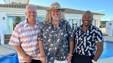 4:00 PM: A Place in the Sun | Channel 4 | 1/8 2026