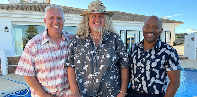 3:00 PM: A Place in the Sun | Channel 4 | 1/8 2026