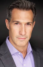 Rick Pasqualone som National News Anchor