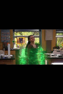 22:20: Vuelven los Magos de Waverly Place (T1): Ep.3 ¡Salvados por el hechizo! | Disney Junior | 4/1 2026