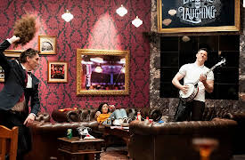 LOL: Australia: Carol's Your Auntie