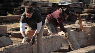 8:00 AM: Barnwood Builders (S3) | Discovery Channel | 7/3 2026