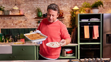 15:55: Jamie's Feasts for Less (S1 E2) (S1) | TV8 | 8/23 2026