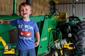 pocket.watch Hudson's Playground Ultimate mishmash: Real Tractor Tales!