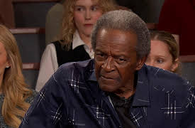 Judy Justice: Knife to Know You