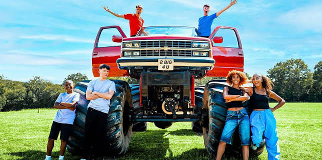 12:35 PM: Bro's in Control (S4) | CBBC | 12/2 2025