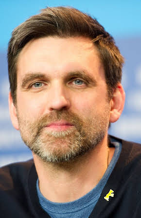 Sebastian Schipper as 