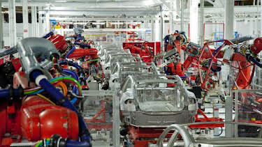 5:00 PM: How It's Made: Dream Cars (S2) | Discovery Channel | 7/1 2026