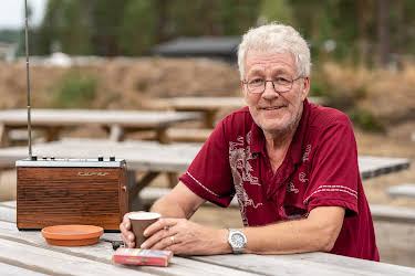 18:45: Ja vi elsker camping (S5 E6) (S5) | FEM | 4/17 2026