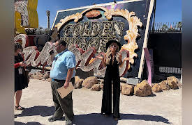 Hitched In Vegas: Erin & Michael / Emma & Rob