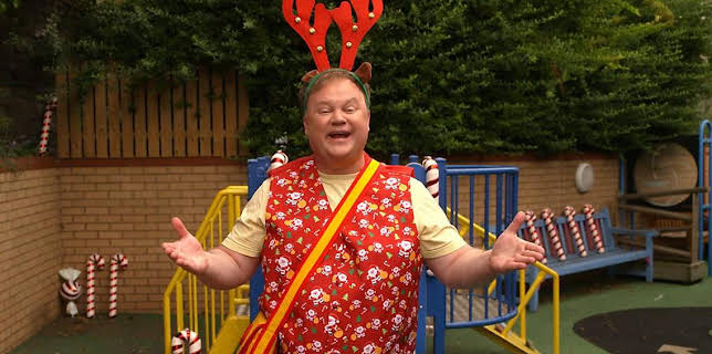 2:00 PM: Something Special | Cbeebies | 11/30 2025