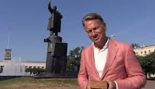 Great Continental Railway Journeys (S3 E1)