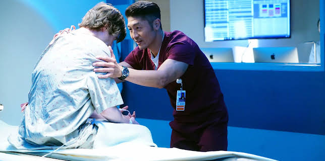 04:45: Chicago Med (S5 E5) (S5) | Viasat Series | 1/9 2026