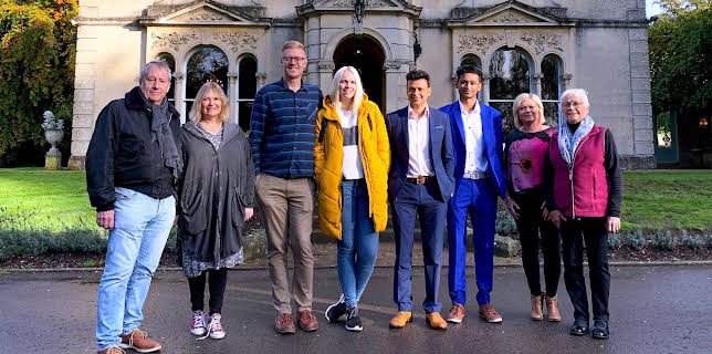 7:25 PM: Four in a Bed | More 4 | 11/7 2025