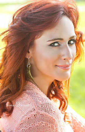 Cecilia Argüelles as 