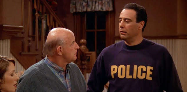 7:50 AM: Everybody Loves Raymond | Channel 4 | 11/18 2025