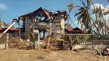 2:25 AM: World's Deadliest Weather: Caught on Camera | Paramount | 12/25 2025