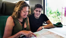 Celebrity Race Across the World (S3 E1)