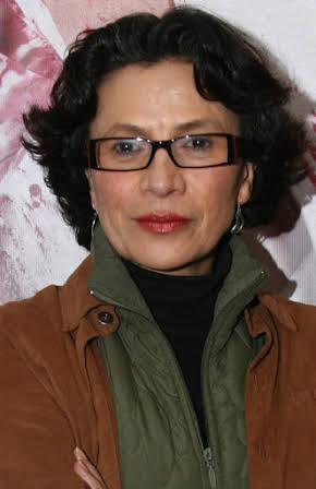 Patricia Reyes Spíndola as 