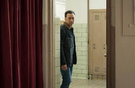 Evil, Season 1: 7 Swans a Singin