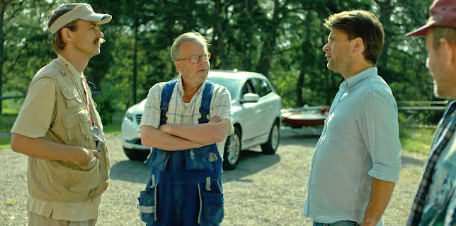 04:40: Sommaren med släkten (S4 E1) (S4) | Kanal 5 | 11/22 2025