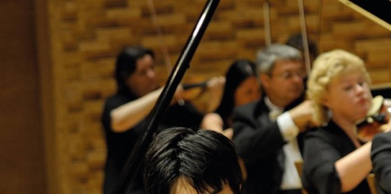 Nobuyuki Tsujii/Valery Gergiev: At White Nights (2013)